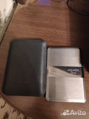 Внешний жесткий диск Elite HE720