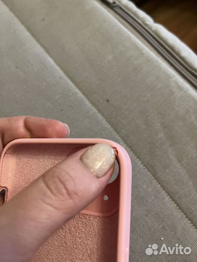 Чехлы на iPhone 13