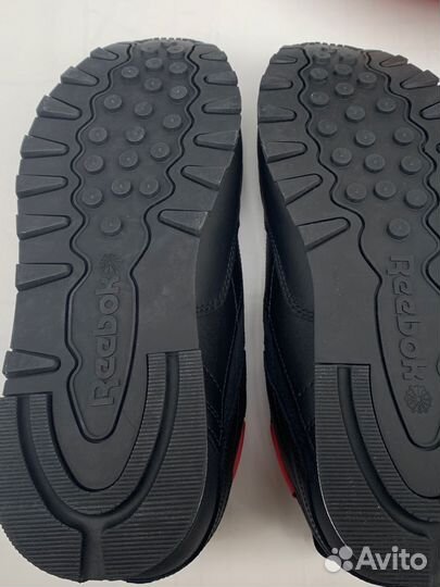 Кроссовки мужские 42 размер reebok