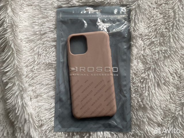 Чехол на iPhone 11