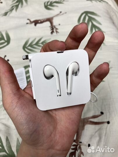 Наушники earpods
