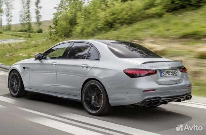 Диффузор 63 AMG черный на W213 рестайлинг