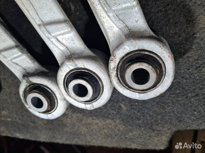 Рычаг поперечный задний Nissan X-Trail T32 2016