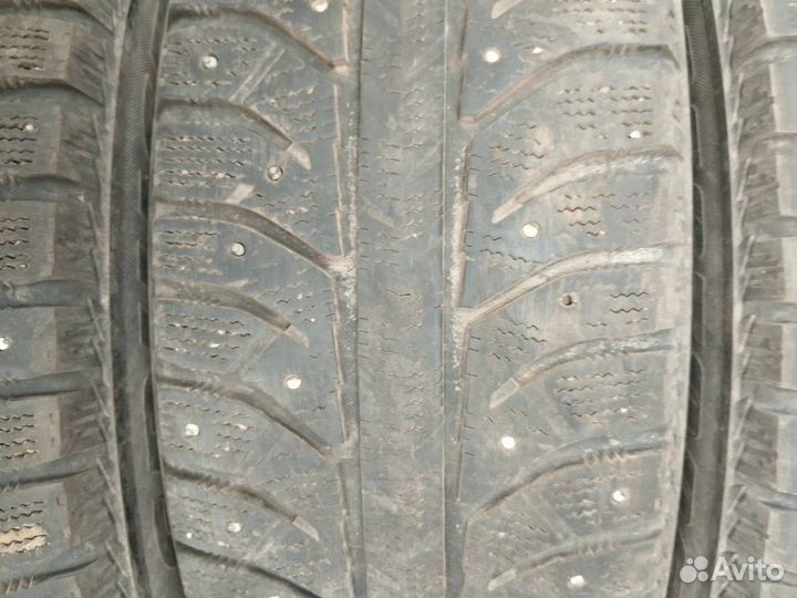 Bridgestone Ice Cruiser 7000 195/65 R15 91T