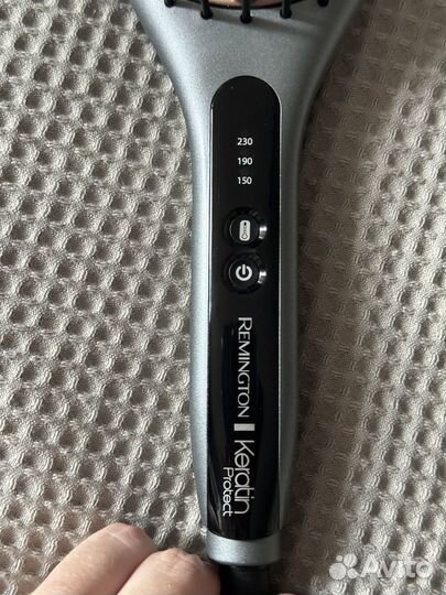 Расческа-выпрямитель Remington CB7480