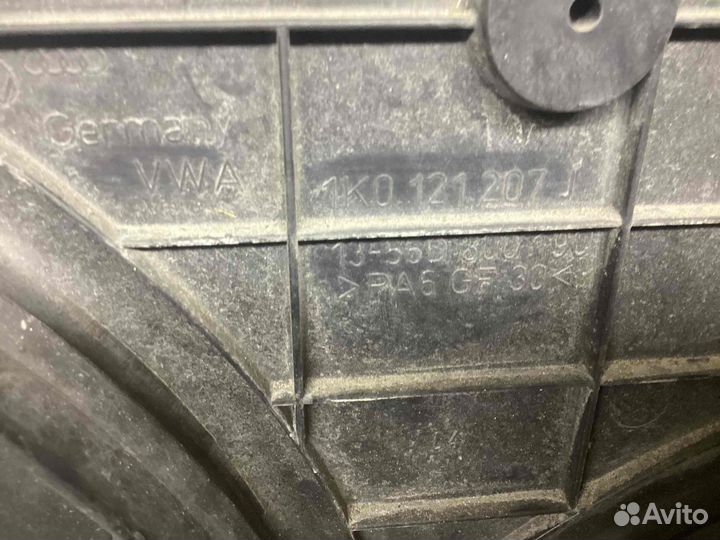 Вентилятор радиатора в сборе с диффузором Volkswagen Golf