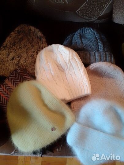 Шапки женские