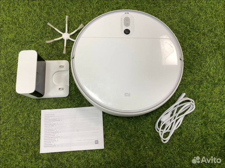 Робот-пылесос Xiaomi Mi Robot Vacuum Mop белый