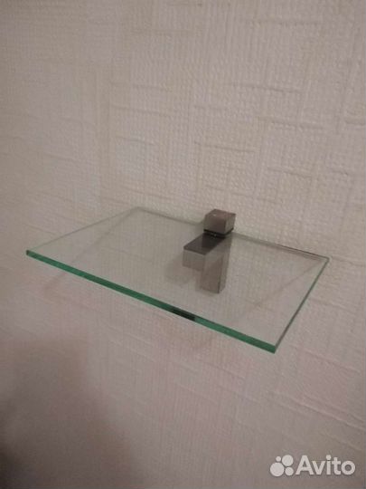 Полочка для ванной