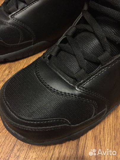 Сноубордические ботинки новые