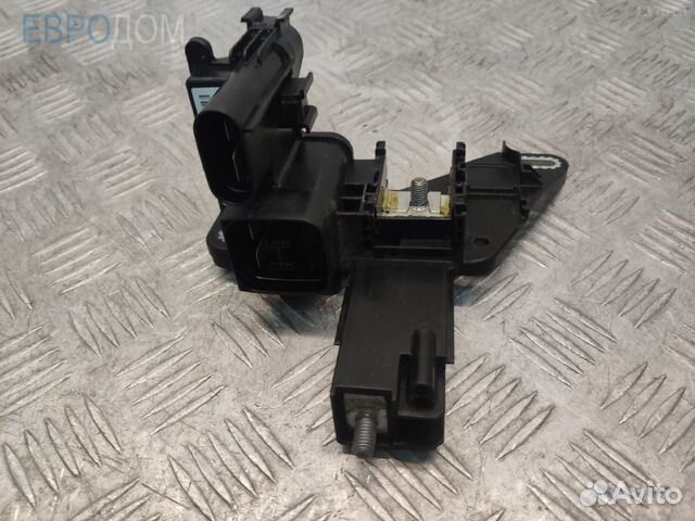 Распределитель на BMW F23 s1134991