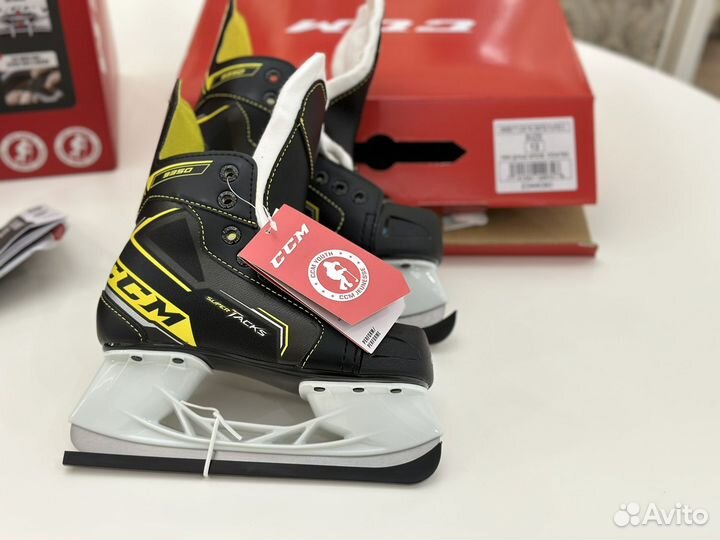 Коньки CCM