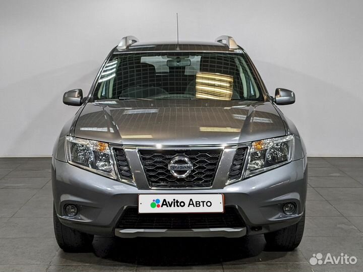 Nissan Terrano 2.0 AT, 2018, 136 000 км