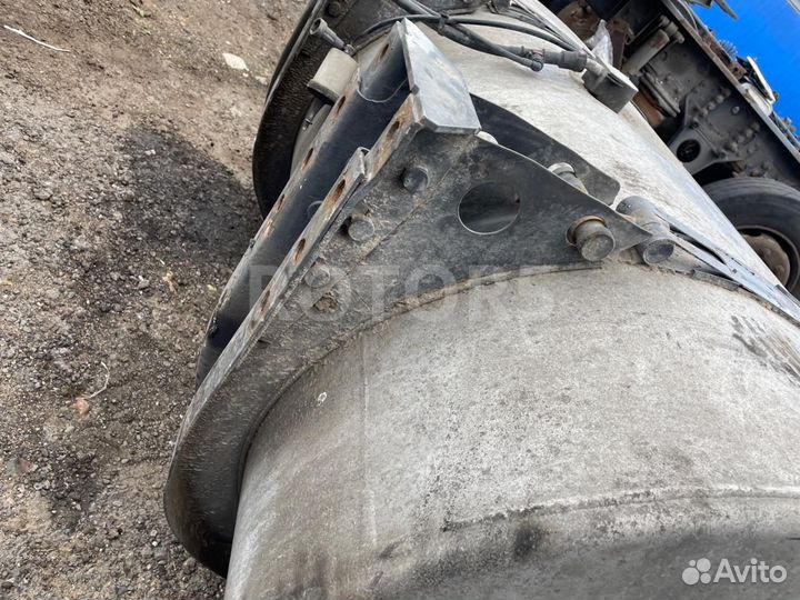 Лента (кронштейн) бака топливного Volvo FH 3 2015