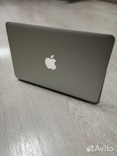 Apple MacBook Air 11 2012