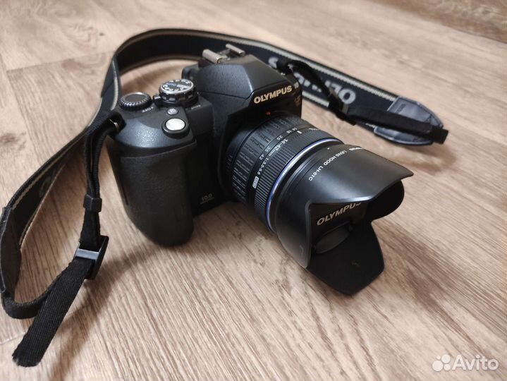 Зеркальный фотоаппарат olympus