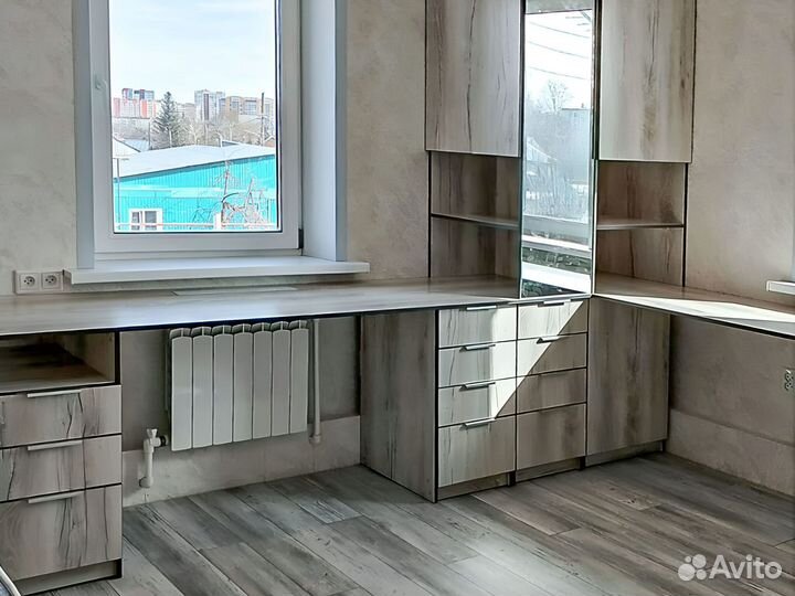 Компьютерный стол со шкафом на заказ в рассрочку