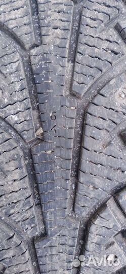Nokian Tyres Hakkapeliitta 5 SUV 235/60 R18 107T