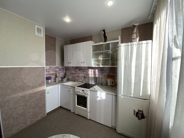 2-к. квартира, 52 м², 9/14 эт.