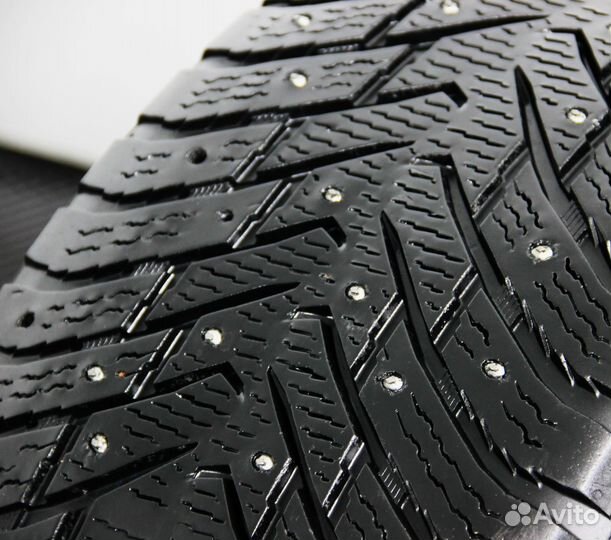 Nokian Tyres Hakkapeliitta 8 SUV 265/45 R20 и 295/40 R20