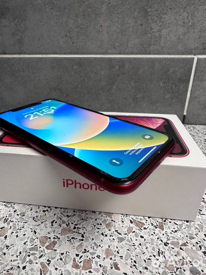 iPhone Xr, 64 ГБ