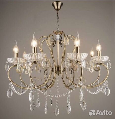 Люстры новые