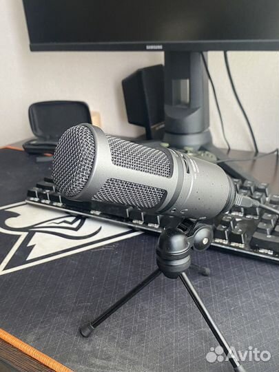 Студийный микрофон USB Audio-Technica AT 2020