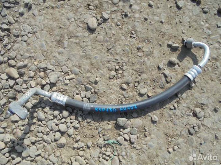 Трубка кондиционера Toyota Vitz KSP130 1KR-FE