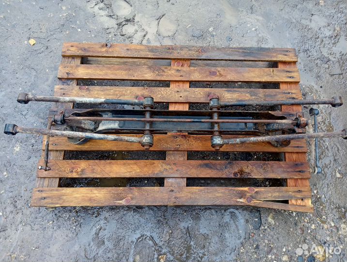 Задний подрамник Daewoo Nubira 2