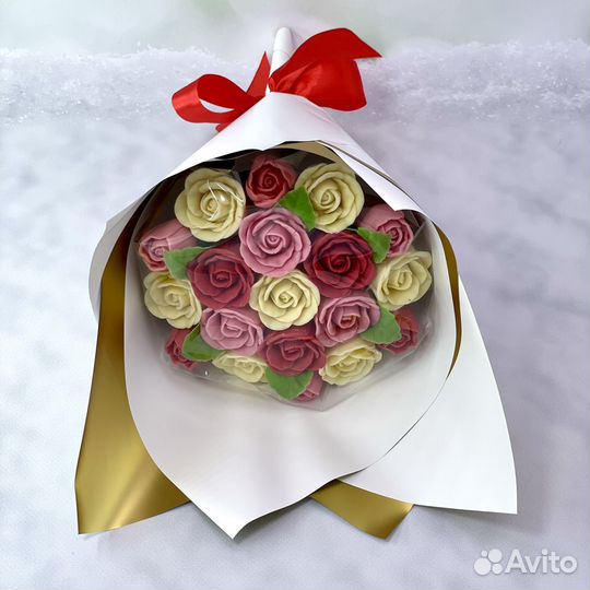 Голландские розы из шоколада (19 шт)