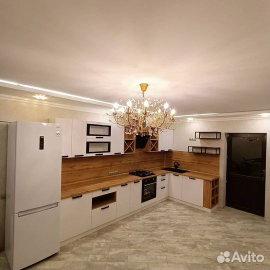 Кухонный гарнитур новый