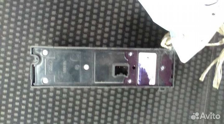 Блок управления стеклоподъёмниками на ford focus 2