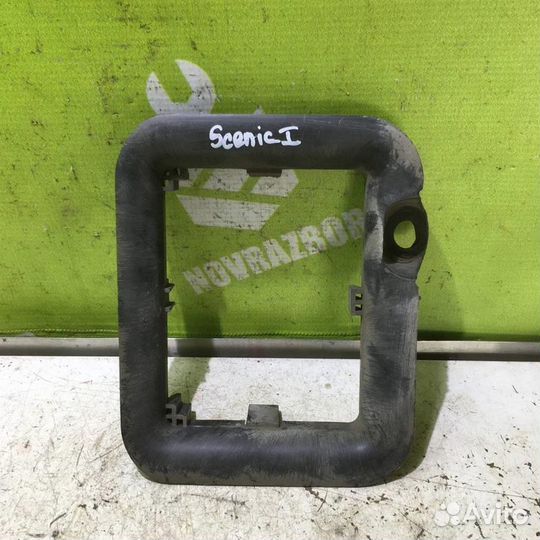 Рамка Рено Сценик