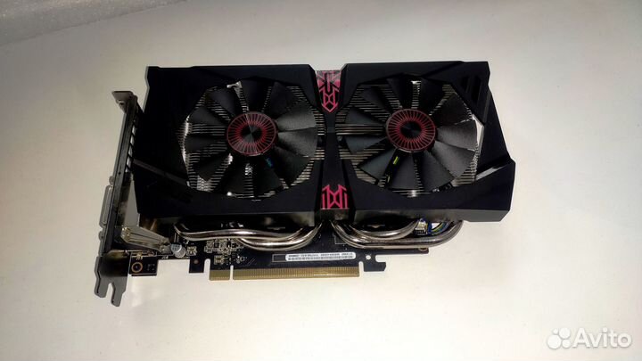Asus GeForce GTX 960 strix OC
