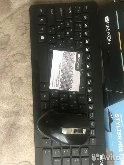 Беспроводная клавиатура и мышь