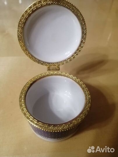 Шкатулка для украшений