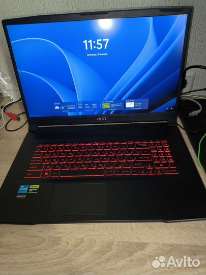 MSI Katana GF76 11UC-893XRU