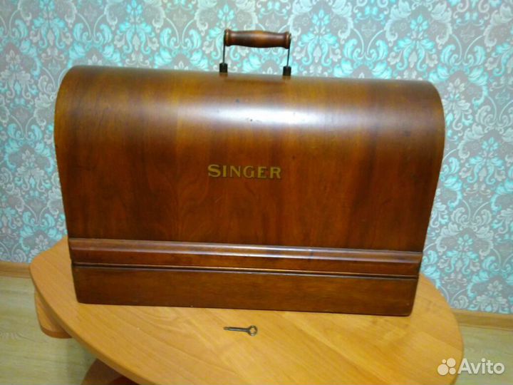 Зингер (Singer) ручная старинная швейная машина