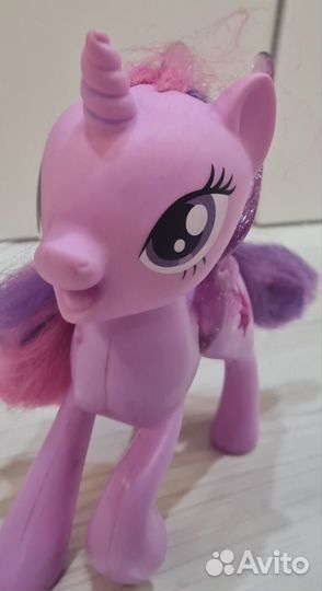 My Little Pony замок, фигурка, аксессуары