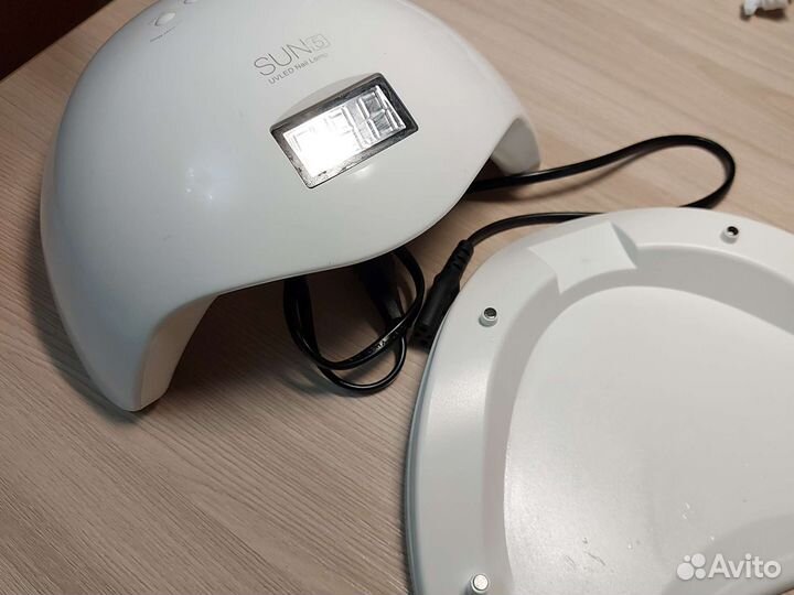 Лампа для ногтей