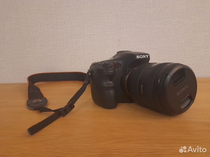 Зеркальный фотоаппарат sony Alpha 77 (SLT-A77)