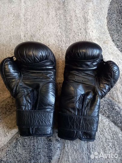 Боксерские перчатки, кожа, 10