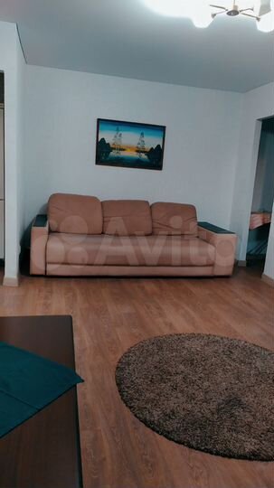 2-к. квартира, 55 м², 1/5 эт.