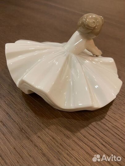 243043 Статуэтка Lladro Танцевальный класс