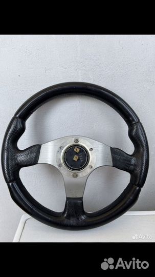 Оригинальный руль Momo race