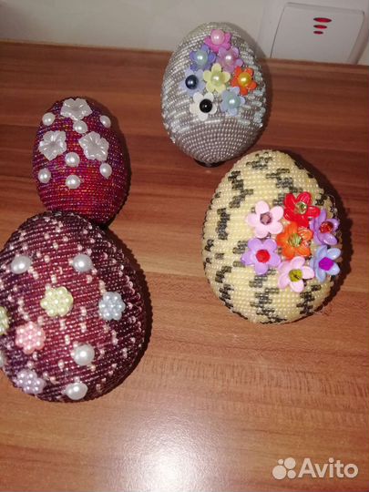 Яйцо из бисера