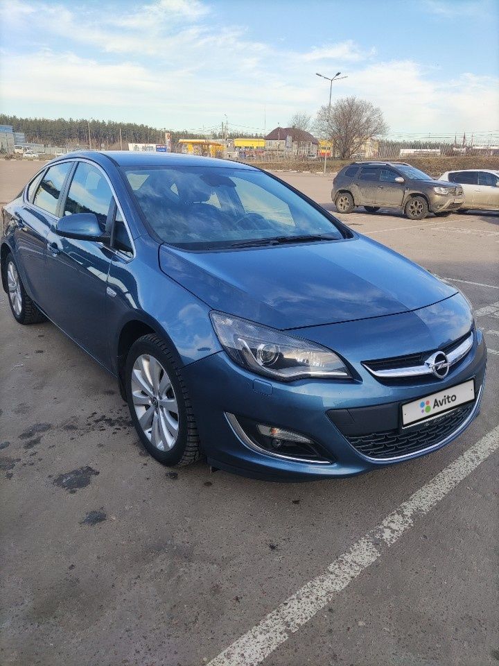Opel Astra: фото владельца