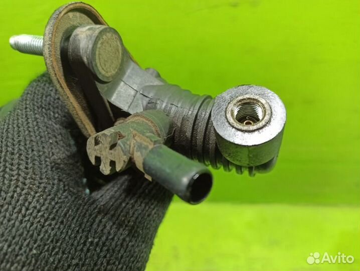 Главный цилиндр сцепления Toyota Corolla E150 1ZR