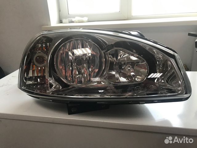 Фара передняя правая Bosch LADA Kalina 1