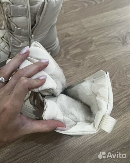 Ботинки женские